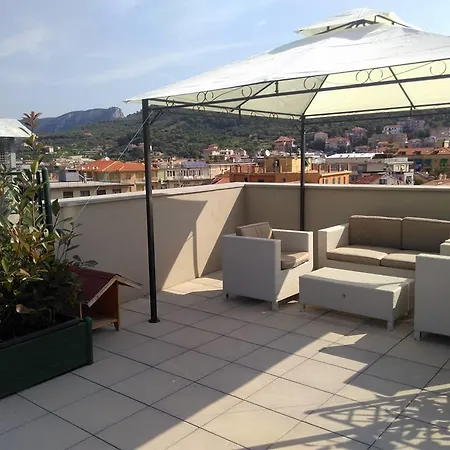 San Valentino 피날레리구레